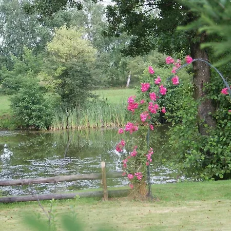 Dom wakacyjny Dorf Stille - Huetten In Den Gaerten Magra -natur Zakrzewo (Slawno)